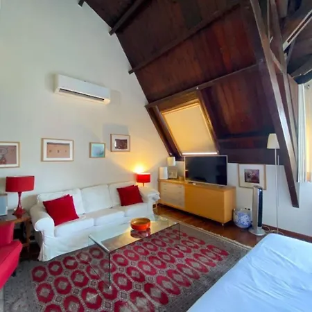 Passeig De Gracia Loft アパート バルセロナ